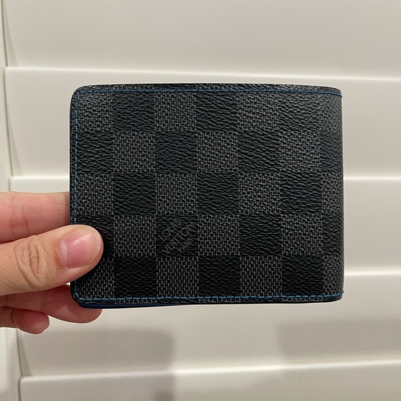 Louis Vuitton Slender Wallet - Picture 3 of 11
